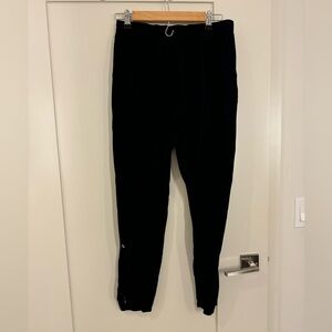 Lululemon legging. Size 8. Black